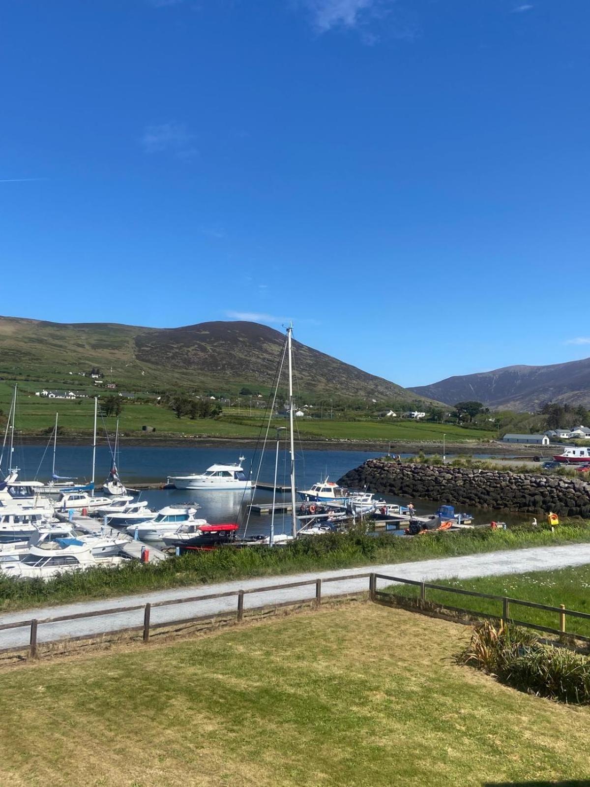 Picturesque Riverside Home Cahersiveen Buitenkant foto